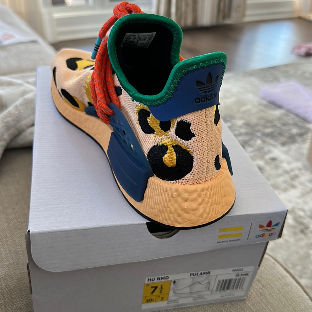 Unisex shoes